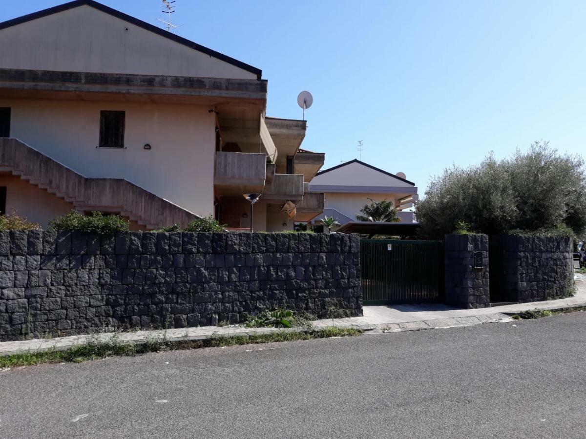 Adele'S Apartment - Mulinia Residence Acireale Εξωτερικό φωτογραφία